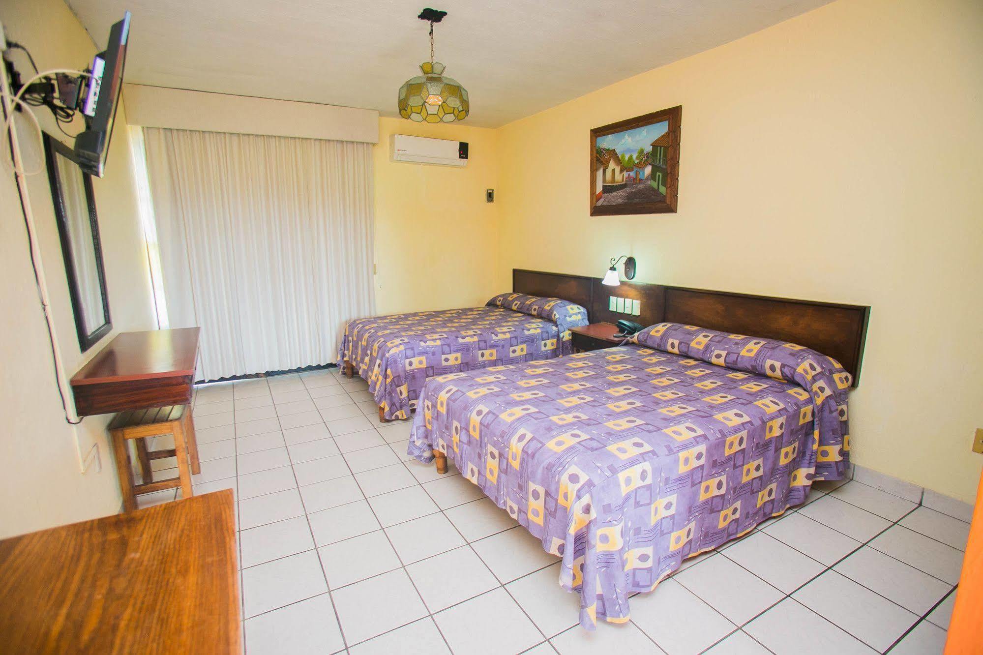 Hotel Estancia San Carlos Guayabitos Rincón de Guayabitos Exteriér fotografie